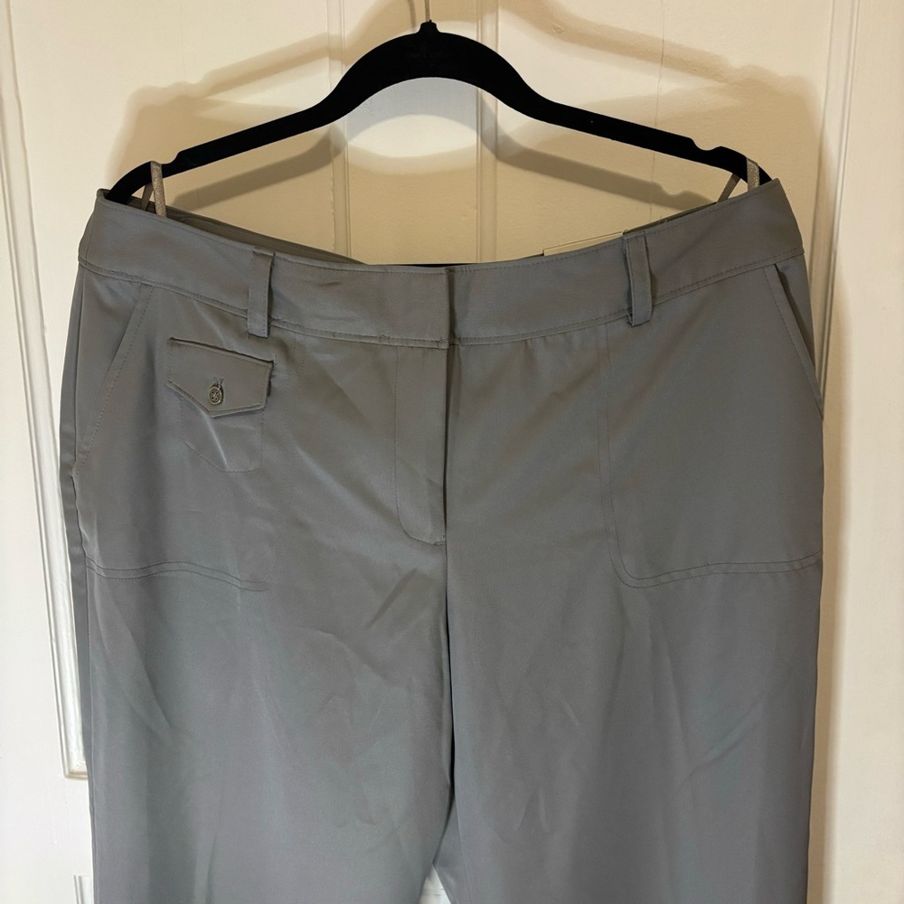 NWT Izod Womens XFG X-Treme Function Golf Size 14 Gray Stretch/Microfiber